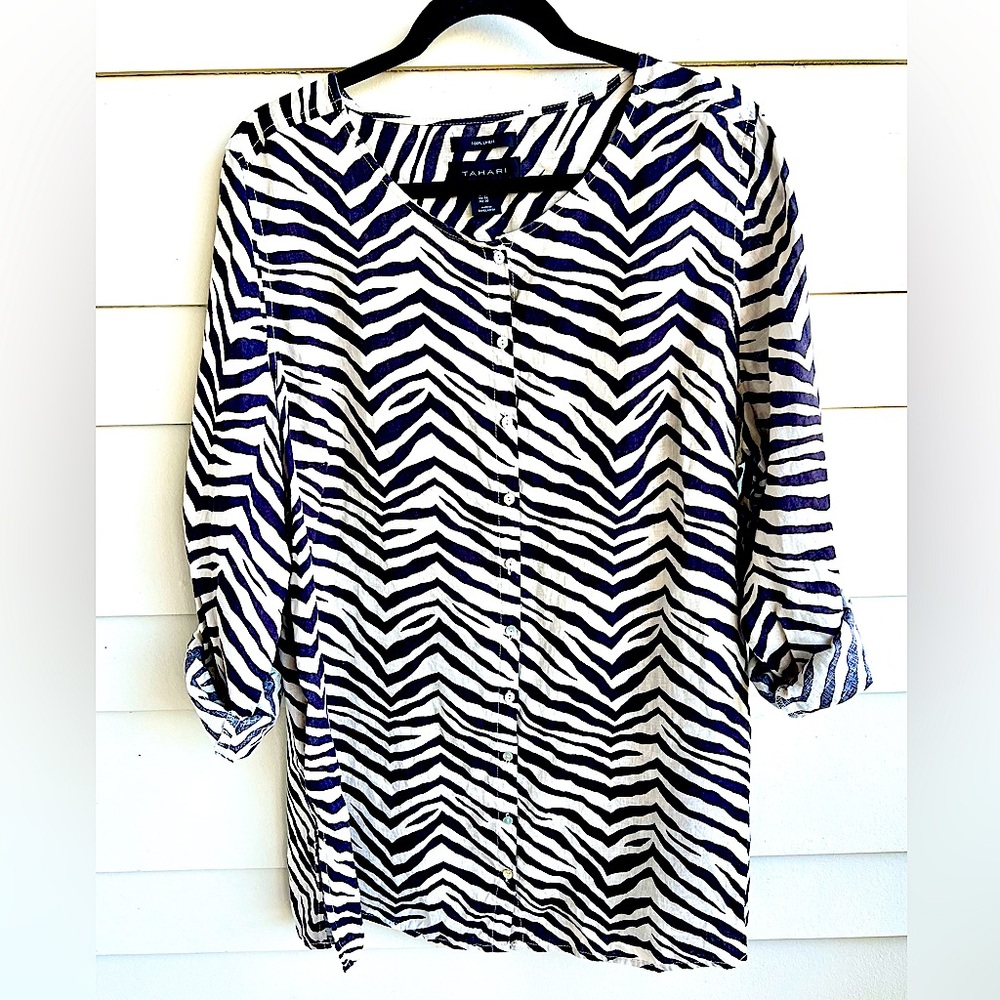Tahari Zebra Print Linen Button Down 1x Tunic Blo… - image 1